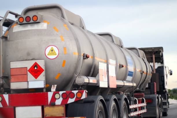 Autorização ambiental para o transporte interestadual de produtos perigosos na Baixada Santista