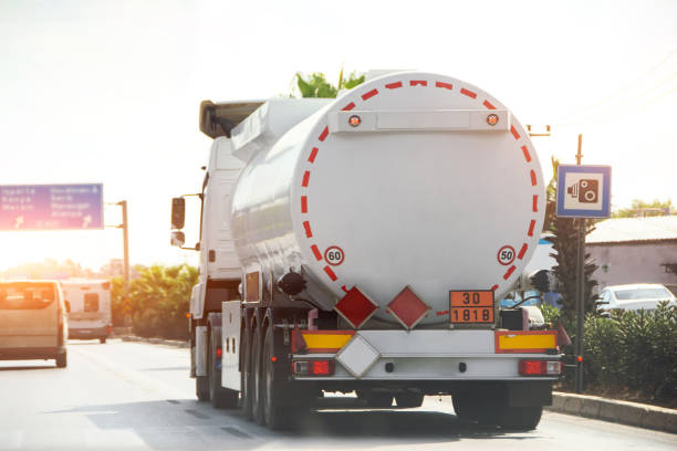 Autorização ambiental para transporte interestadual de produtos perigosos na Baixada Santista
